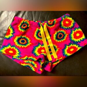 Vintage fun sexy booty shorts - sooo soft! Medium